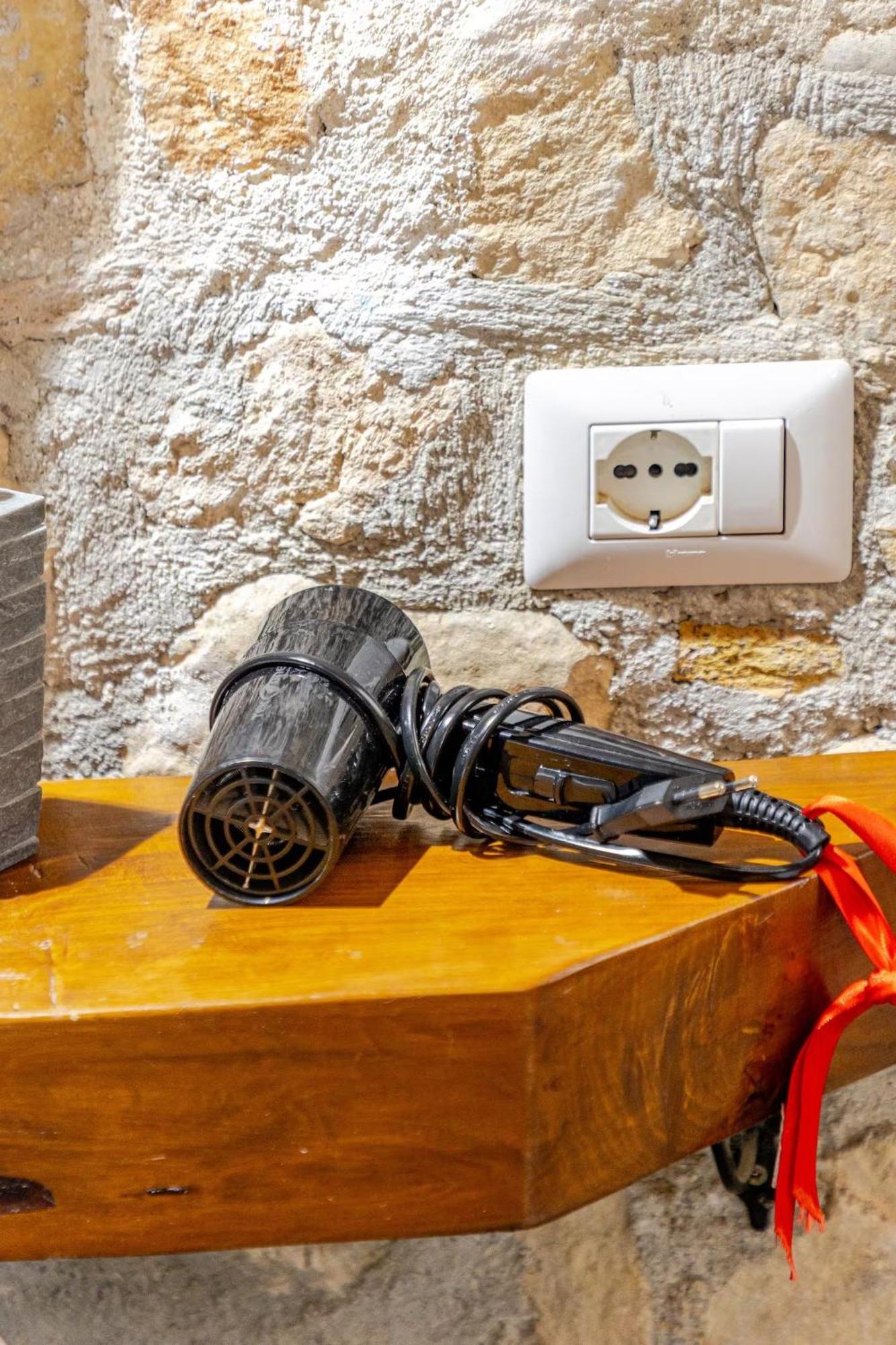 Masseria Usamborgia Noto Eksteriør bilde